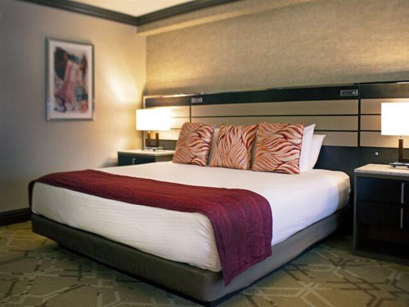 Ameristar Casino Hotel Kansas City Esterno foto