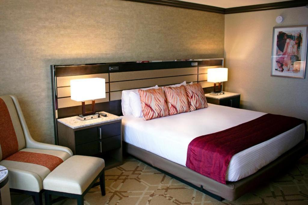 Ameristar Casino Hotel Kansas City Esterno foto