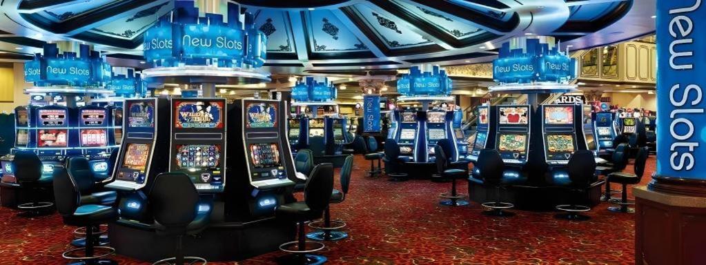 Ameristar Casino Hotel Kansas City Esterno foto